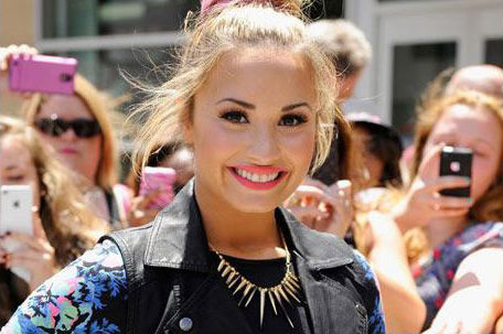tmb_456x303_demi_teen_choice_awards_2012