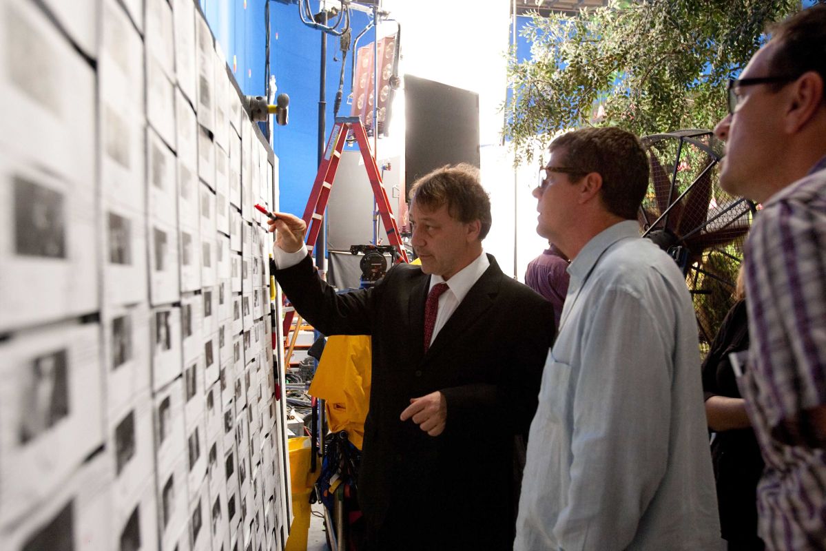 Oz: The Great and Powerful director Sam Raimi hard at work.
